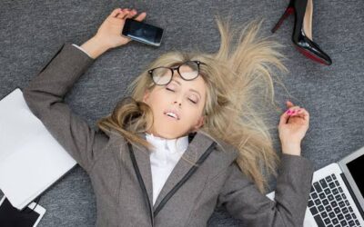 Ambiente di lavoro stressogeno: il datore di lavoro risponde anche senza comportamenti persecutori